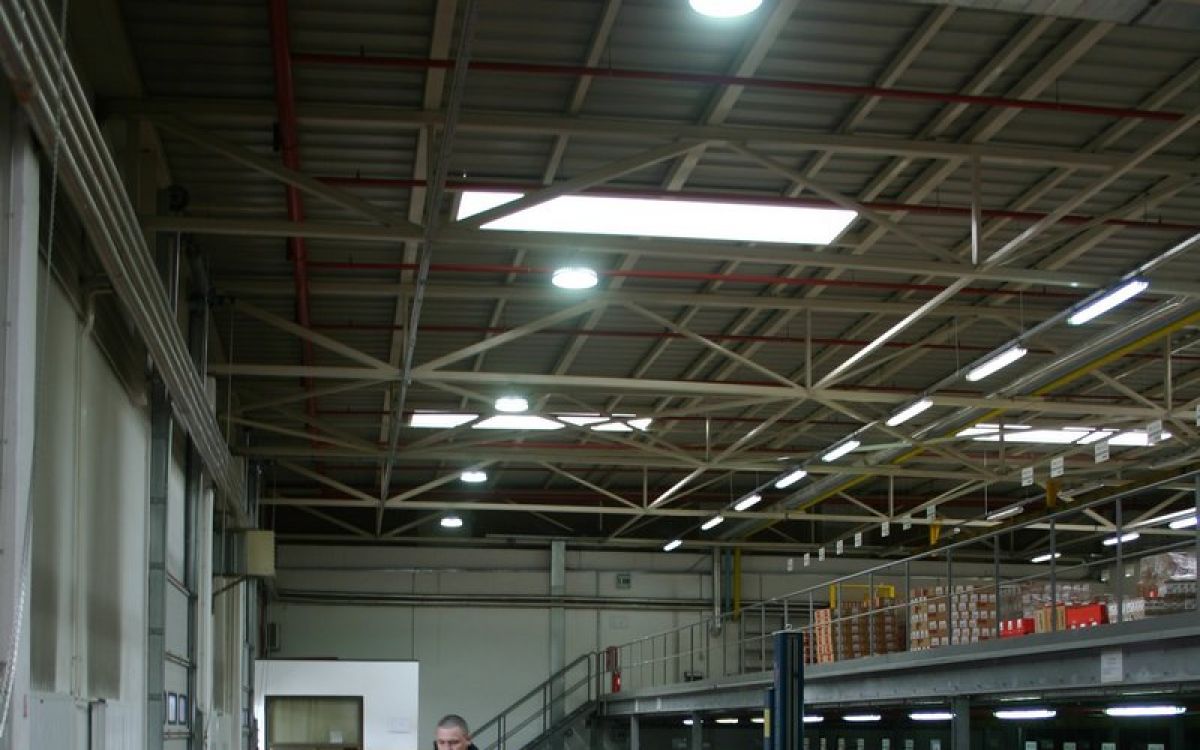 High Bay 380 - Industrial LED lighting